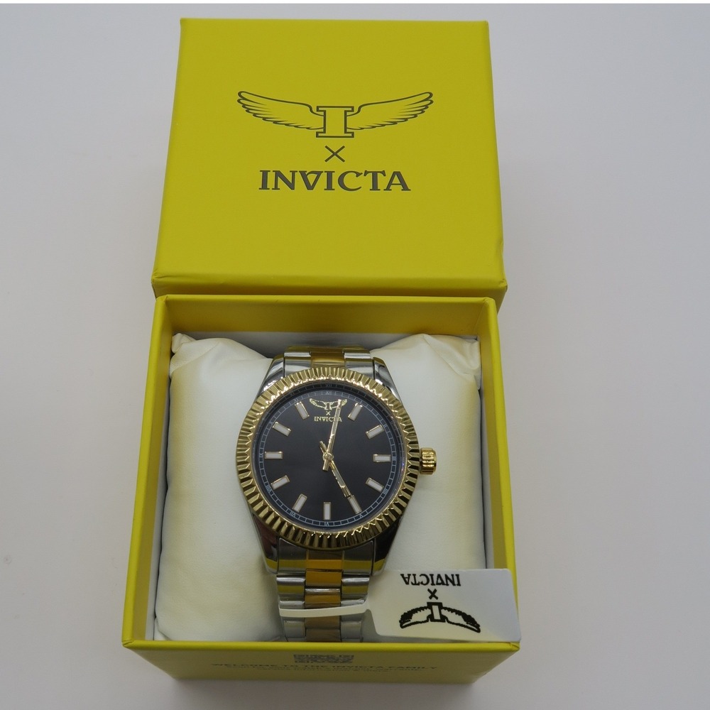 Invicta Specialty I by Invicta Men's Watch - 40mm. Gold. Steel (69011)